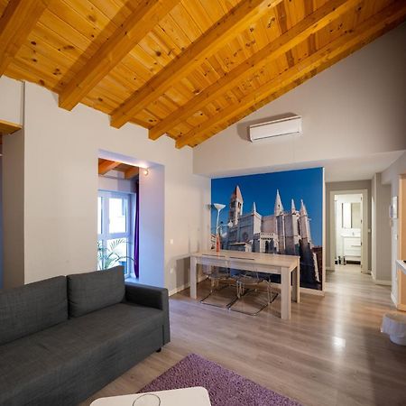 Apartamentos Go - Leopoldo Cano Center Вальядолид Экстерьер фото